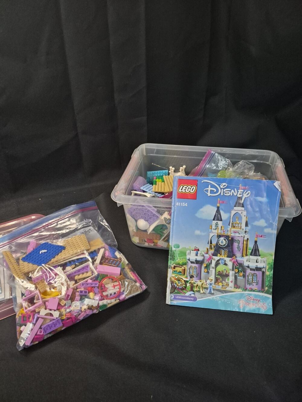Lego 41154 Disney Cinderella Dream Castle 2018 Retired Castle + Extra Misc Sets